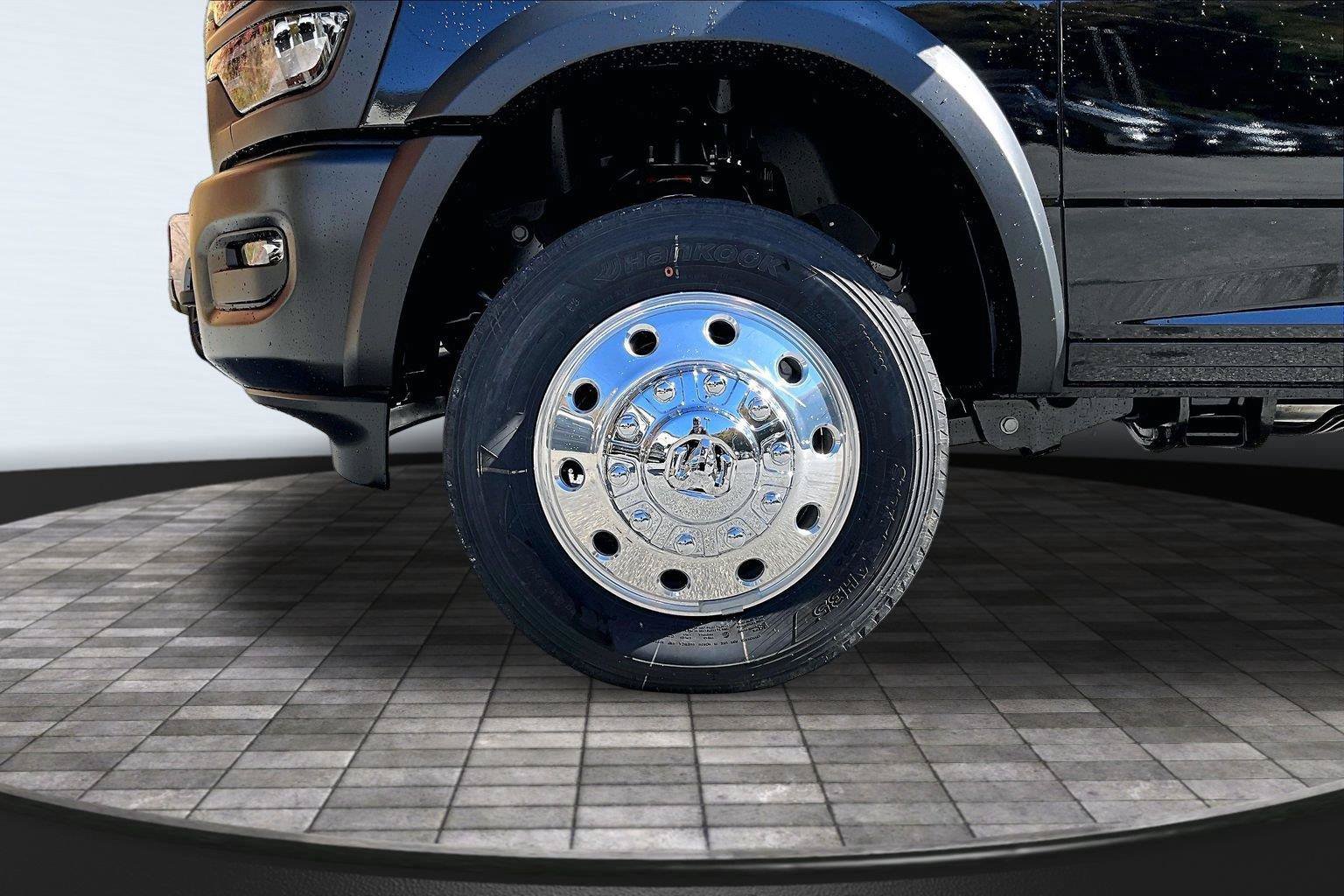 New 2027 RAM 4500 Tradesman AWD/4WD image 12