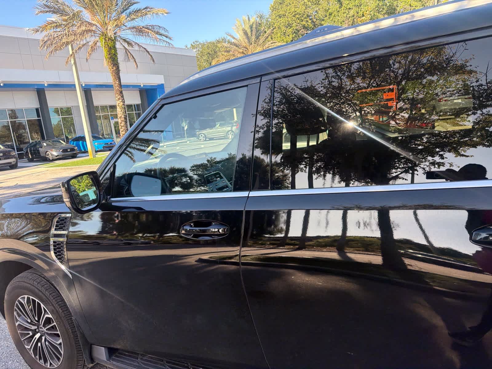 Used 2025 Nissan Armada SL w/ Captain's Chari Seat Package AWD/4WD image 37