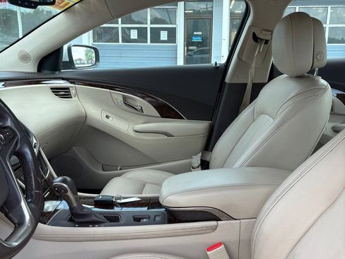 Used 2014 Buick LaCrosse Leather image 9