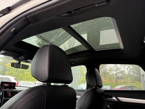 Used 2018 Audi Q3 2.0T Premium w/ Convenience Package image 19