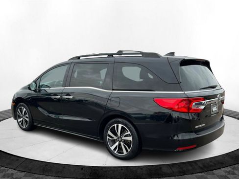 Used 2019 Honda Odyssey Elite image 3