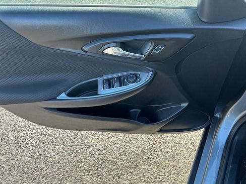 Used 2024 Chevrolet Malibu LT image 17