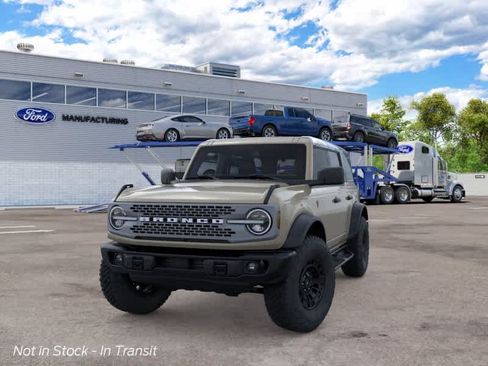 New 2026 Ford Bronco Badlands AWD/4WD image 2
