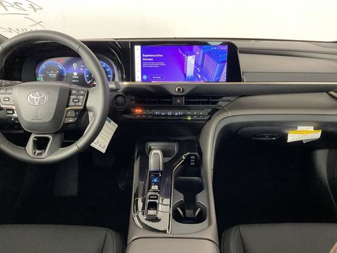 New 2026 Toyota Crown Nightshade image 16