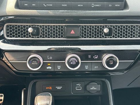 Used 2023 Honda Civic Sport image 24