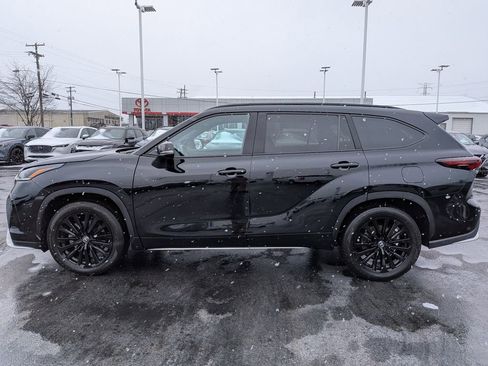 Certified 2024 Toyota Highlander XSE image 4