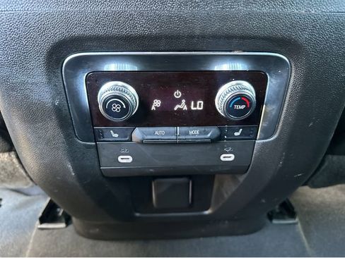 Certified 2023 GMC Yukon Denali image 14