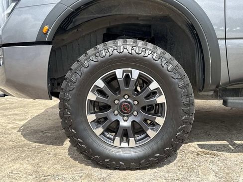 Used 2023 Nissan Titan PRO-4X image 4
