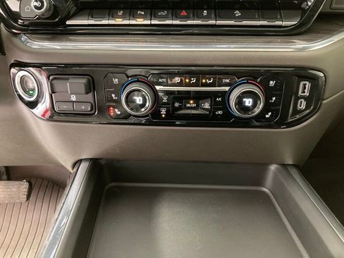 Used 2024 Chevrolet Silverado 3500 LTZ w/ LTZ Plus Package AWD/4WD image 13