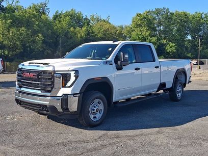 New 2026 GMC Sierra 2500 Pro w/ 1SA Pro Safety Plus Package