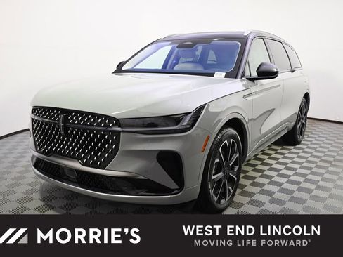 New 2026 Lincoln Nautilus Reserve image 1