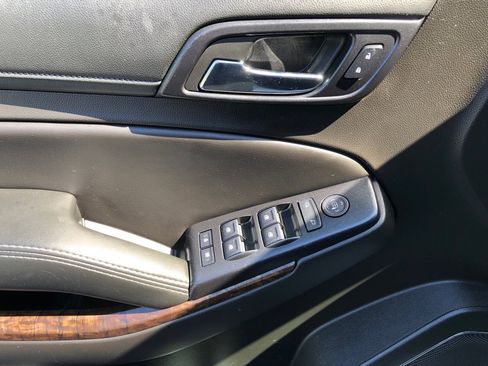 Used 2017 Chevrolet Tahoe 2WD image 17