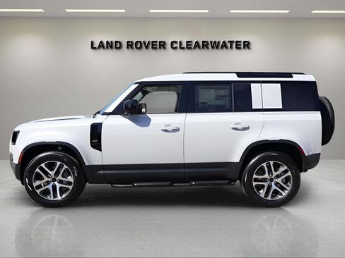 Used 2026 Land Rover Defender 110 S AWD/4WD image 2