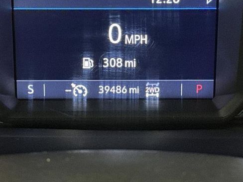 Used 2023 GMC Sierra 2500 SLE w/ Driver Alert Package I image 6