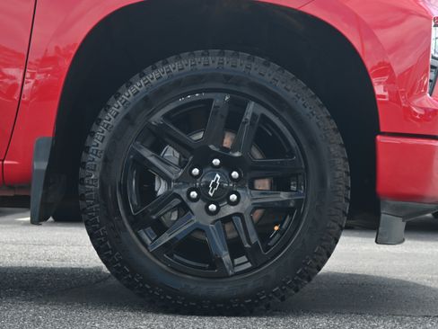 Used 2024 Chevrolet Silverado 1500 Custom RWD image 13