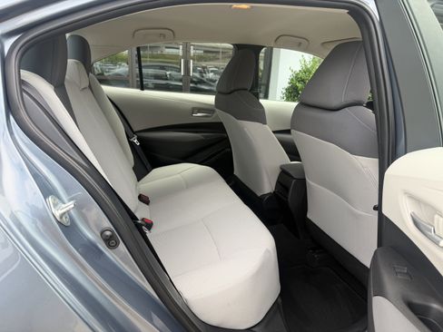 Used 2021 Toyota Corolla LE w/ Carpet Mat Package (TMS) FWD image 22