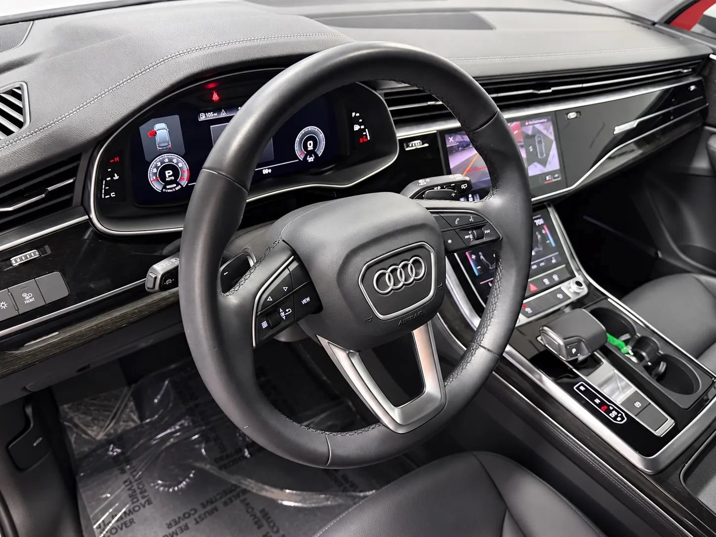 Used 2023 Audi Q7 2.0T Premium Plus w/ Premium Plus Package AWD/4WD image 10