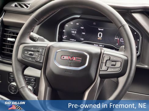 Used 2025 GMC Sierra 1500 AT4X image 12