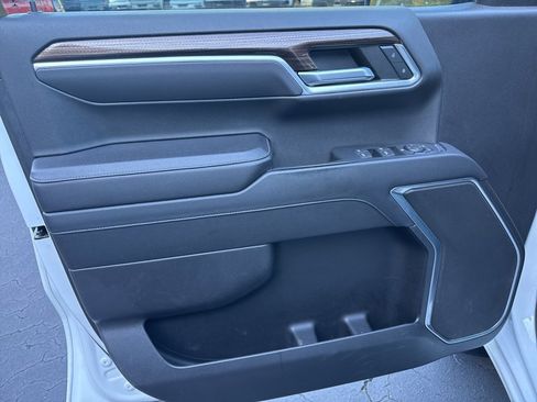 Certified 2022 Chevrolet Silverado 1500 LT image 8