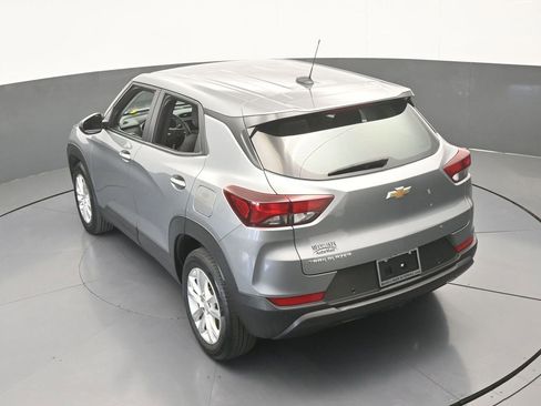Used 2023 Chevrolet TrailBlazer LS FWD image 47