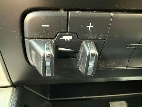 Used 2014 RAM 1500 Lone Star image 18