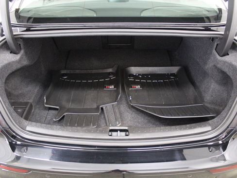 Used 2022 Volvo S60 B5 Momentum AWD/4WD image 23