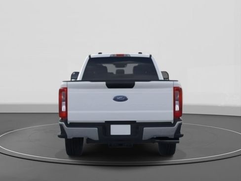 New 2026 Ford F250 XLT w/ FX4 Off-Road Package image 5