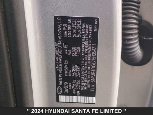 Used 2024 Hyundai Santa Fe Limited AWD/4WD image 38