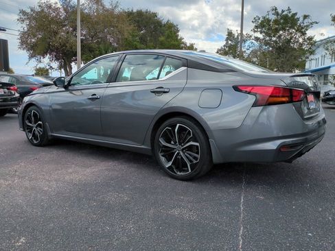 Used 2024 Nissan Altima 2.5 SR w/ SR Premium Package image 7