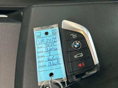 Used 2025 BMW 330i Sedan image 49