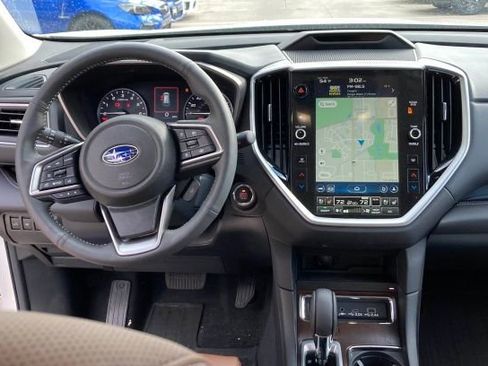 Used 2025 Subaru Ascent Touring image 17