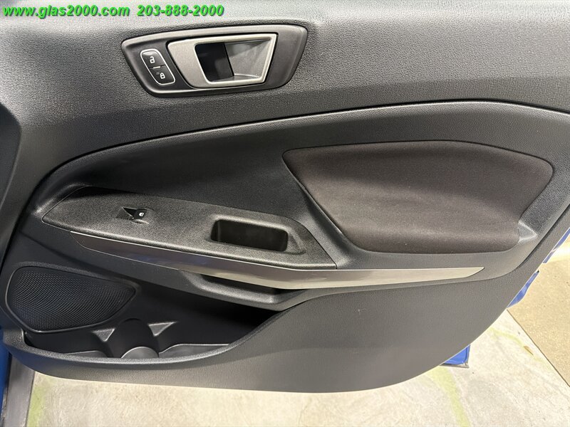 Used 2021 Ford EcoSport SE w/ SE Convenience Package AWD/4WD image 26
