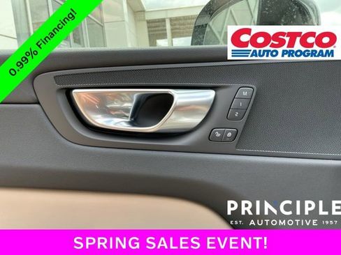 New 2026 Volvo XC60 B5 Plus w/ Protection Package Premier AWD/4WD image 28