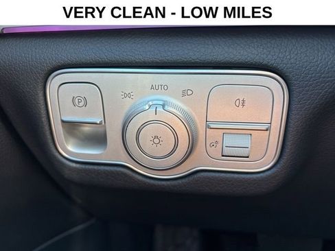 Used 2025 Mercedes-Benz GLE 350 4MATIC image 7