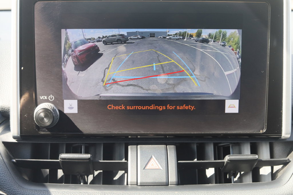 Used 2023 Toyota RAV4 XLE AWD/4WD image 13