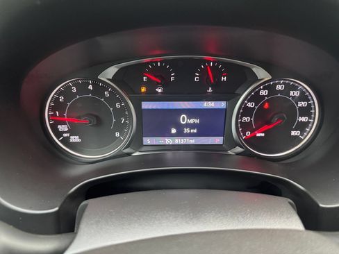 Used 2024 GMC Terrain SLT AWD/4WD image 42