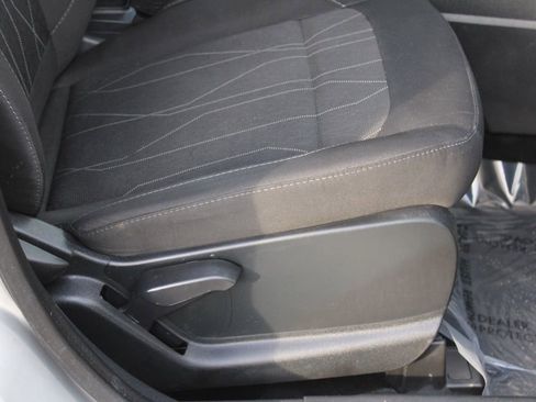 Used 2018 Ford EcoSport SE w/ SE Convenience Package image 21