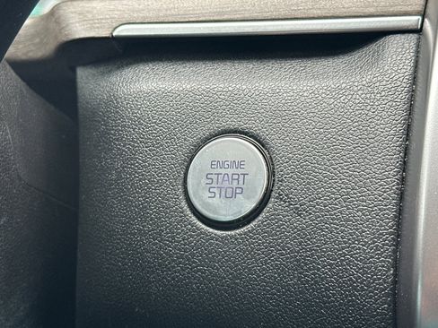 Used 2021 Kia Sorento EX image 35