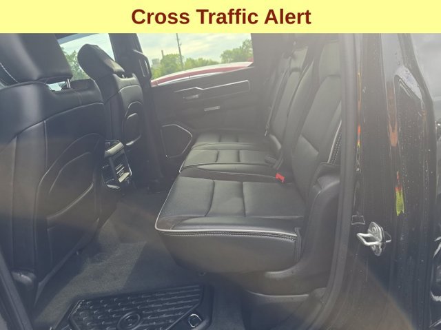 Used 2024 RAM 1500 Laramie AWD/4WD image 11
