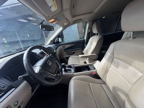 Used 2017 Honda Pilot EX-L image 11