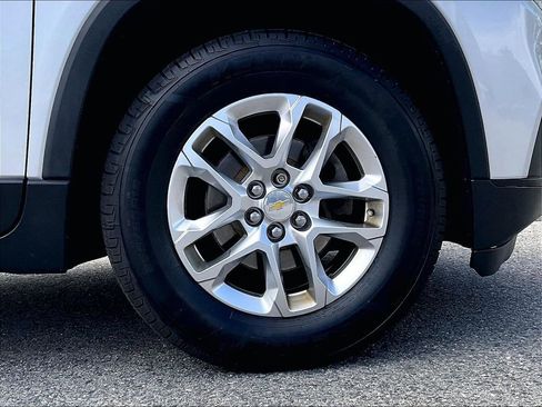Used 2019 Chevrolet Traverse LS AWD/4WD image 7