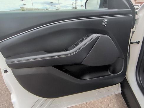 Used 2025 Ford Mustang Mach-E Select RWD image 12