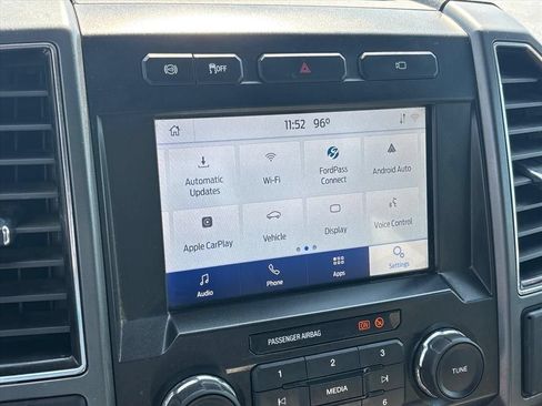 Used 2021 Ford F250 XLT w/ XLT Premium Package AWD/4WD image 40