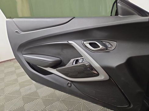 Used 2022 Chevrolet Camaro SS RWD image 30