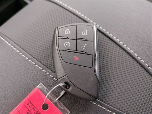 New 2026 Chevrolet Traverse RS image 30