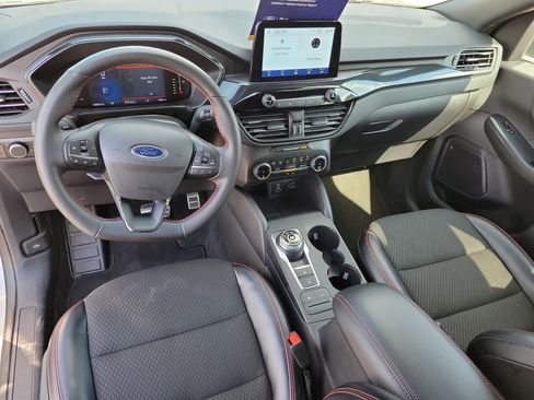 Certified 2024 Ford Escape ST-Line image 20