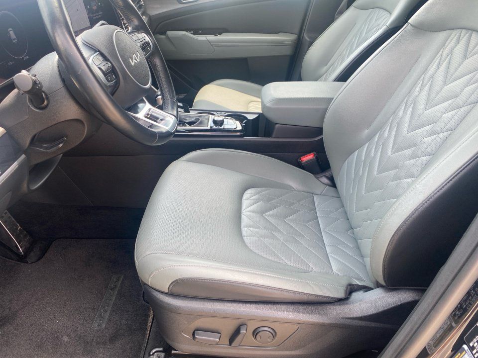Used 2023 Kia Sportage X-Pro AWD/4WD image 11