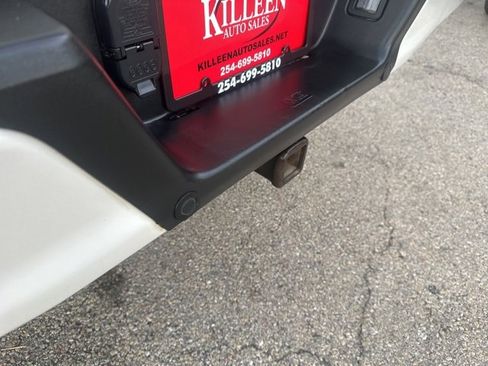 Used 2017 Ford F150 Platinum w/ Equipment Group 701A Luxury image 19