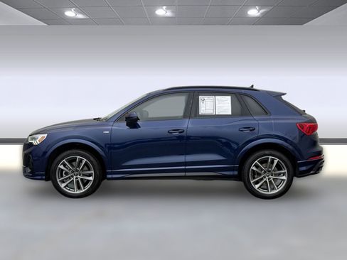 Used 2022 Audi Q3 2.0T Premium Plus image 2