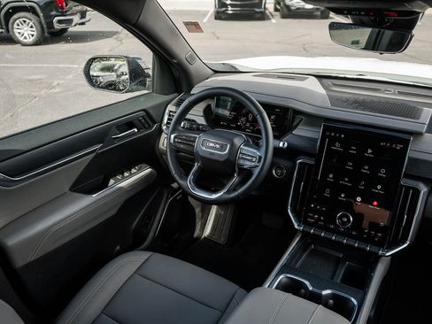 New 2026 GMC Acadia Elevation w/ Elevation Premium Package AWD/4WD image 15